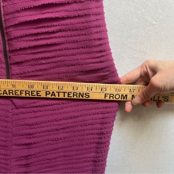 Burberry London short sleeve silk dress Sz 4 - Picture 8 of 9